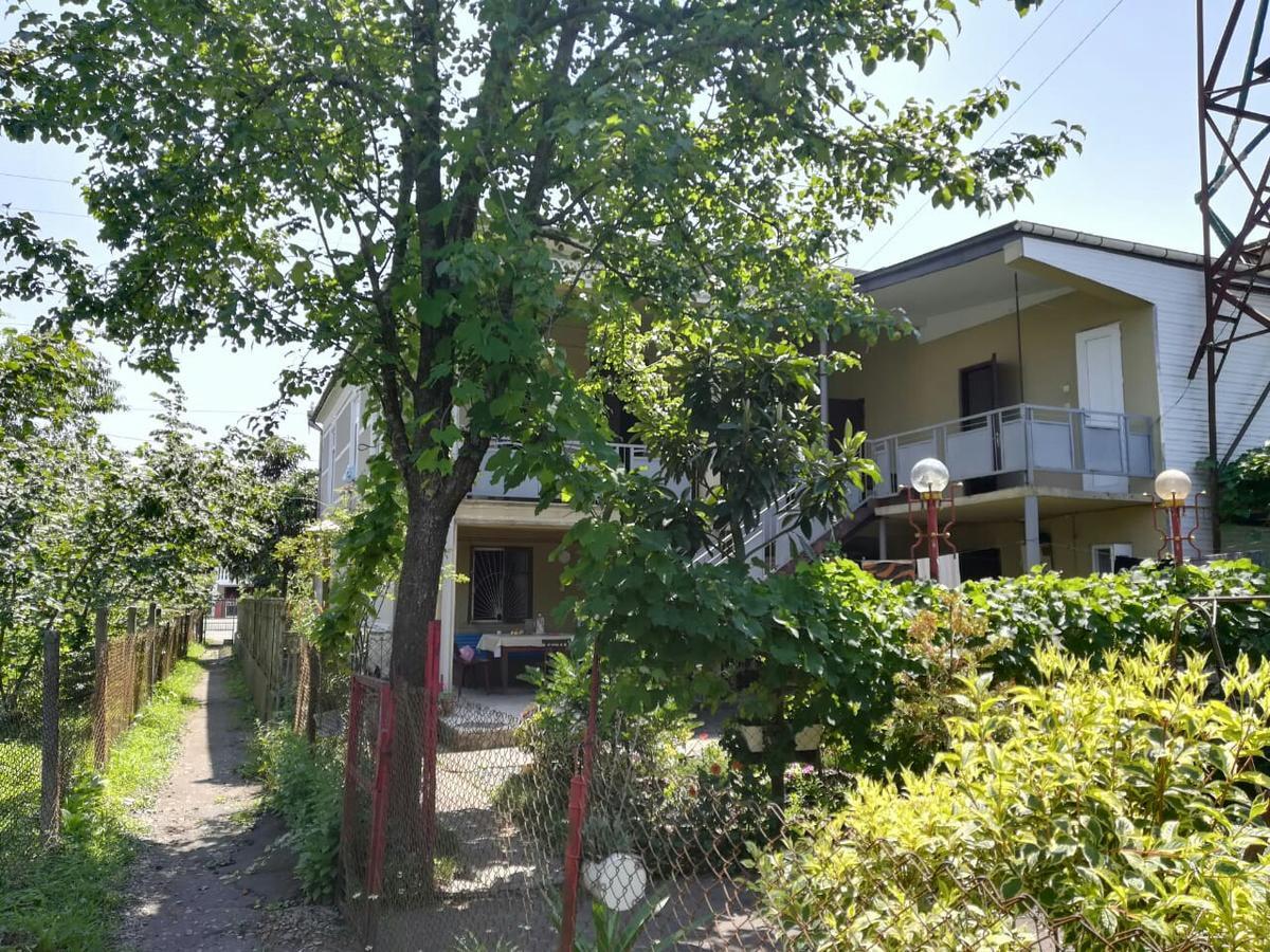 Guest House Of Givi Kobuleti Εξωτερικό φωτογραφία
