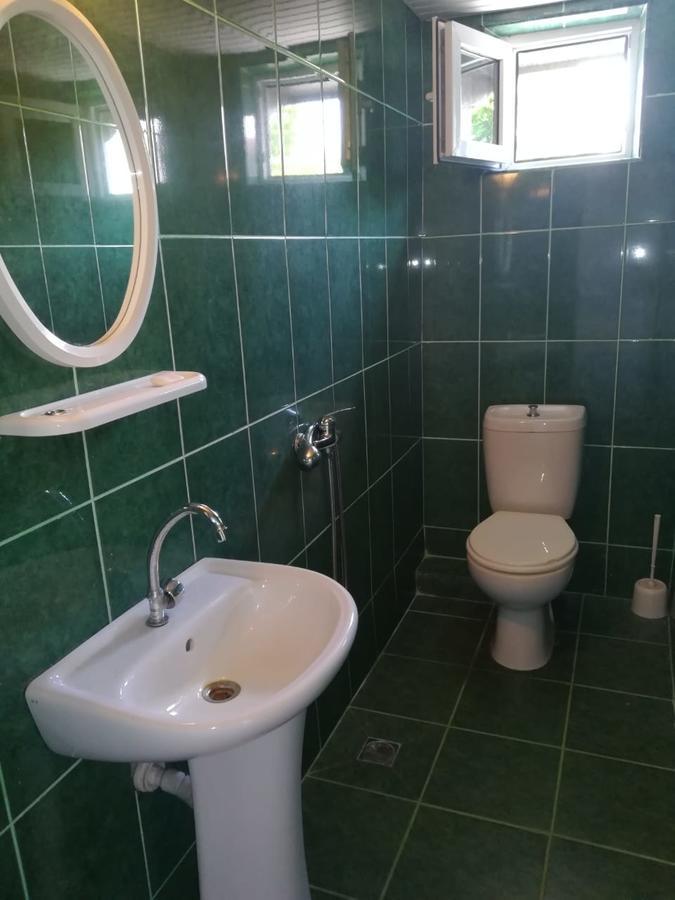 Guest House Of Givi Kobuleti Εξωτερικό φωτογραφία