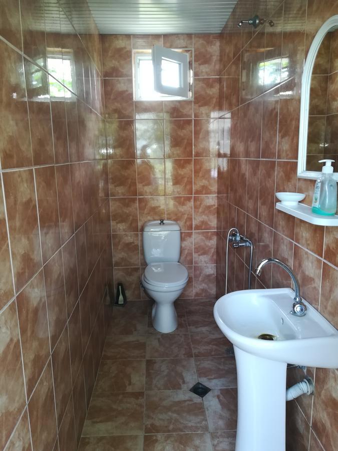 Guest House Of Givi Kobuleti Εξωτερικό φωτογραφία