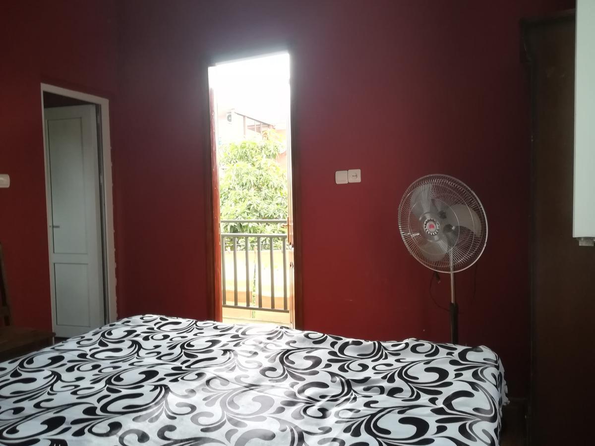 Guest House Of Givi Kobuleti Εξωτερικό φωτογραφία